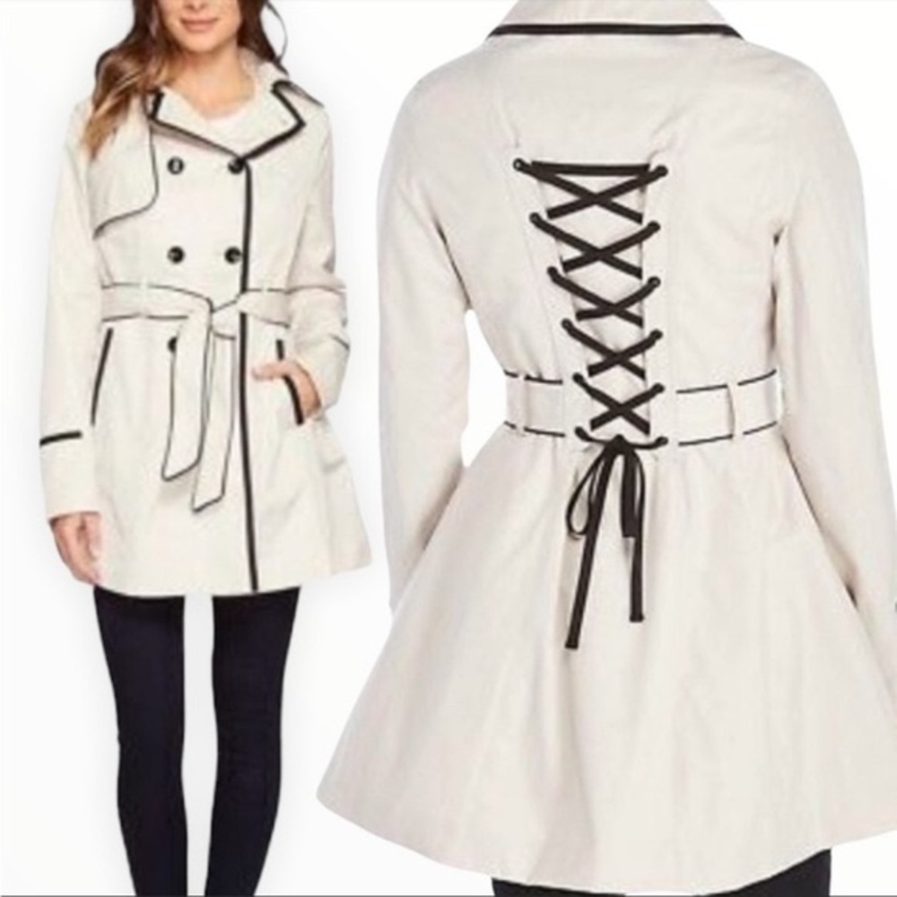 🚨LAST CHANCE Corset Back Trench Betsey